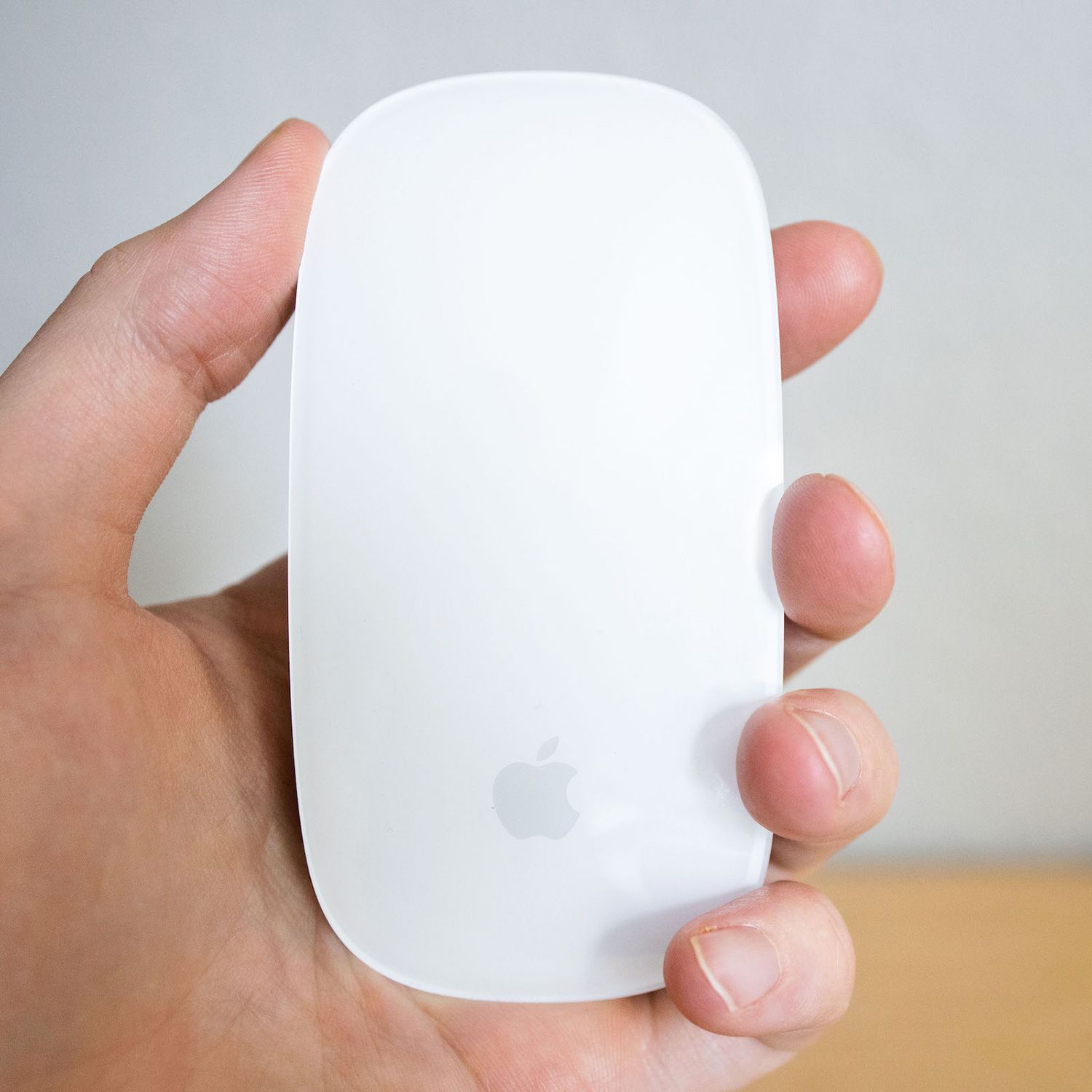 Apple Magic Mouse 2 (Pre-Owned) image 2